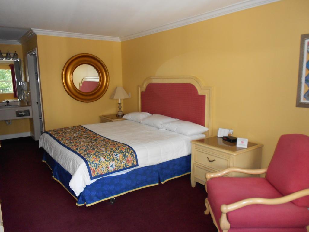 Quality Inn Ocean Springs Exteriör bild