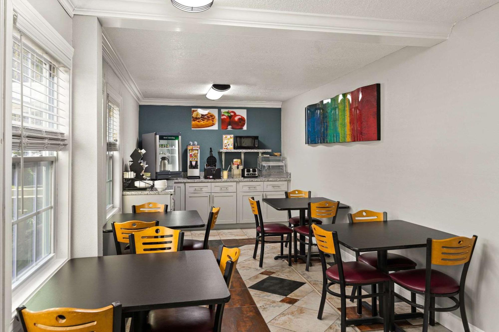 Quality Inn Ocean Springs Exteriör bild