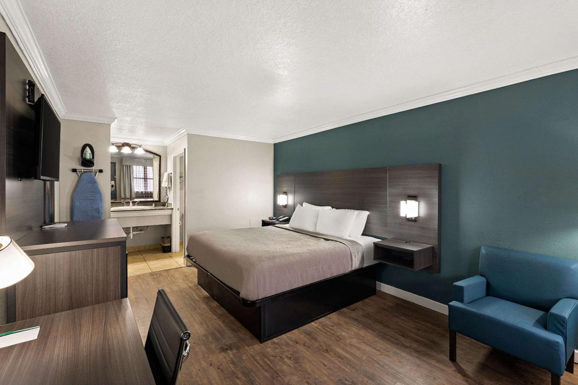 Quality Inn Ocean Springs Exteriör bild
